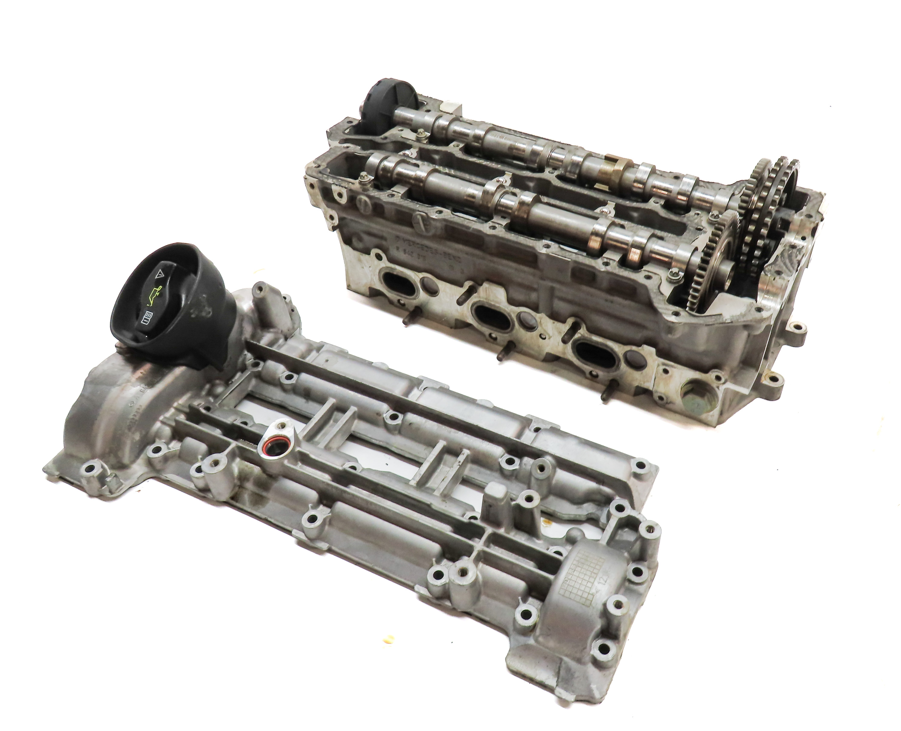 09-13 MERCEDES E GL ML R (W164 W211 W212 W251 X164) DIESEL RIGHT CYLINDER HEAD — exact item pictured